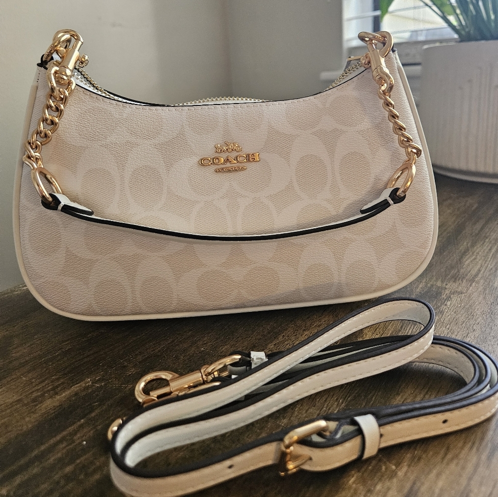 Coach Teri Shoulder Bag in White
